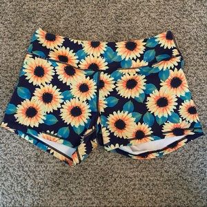 Born primitive sunflower shorts